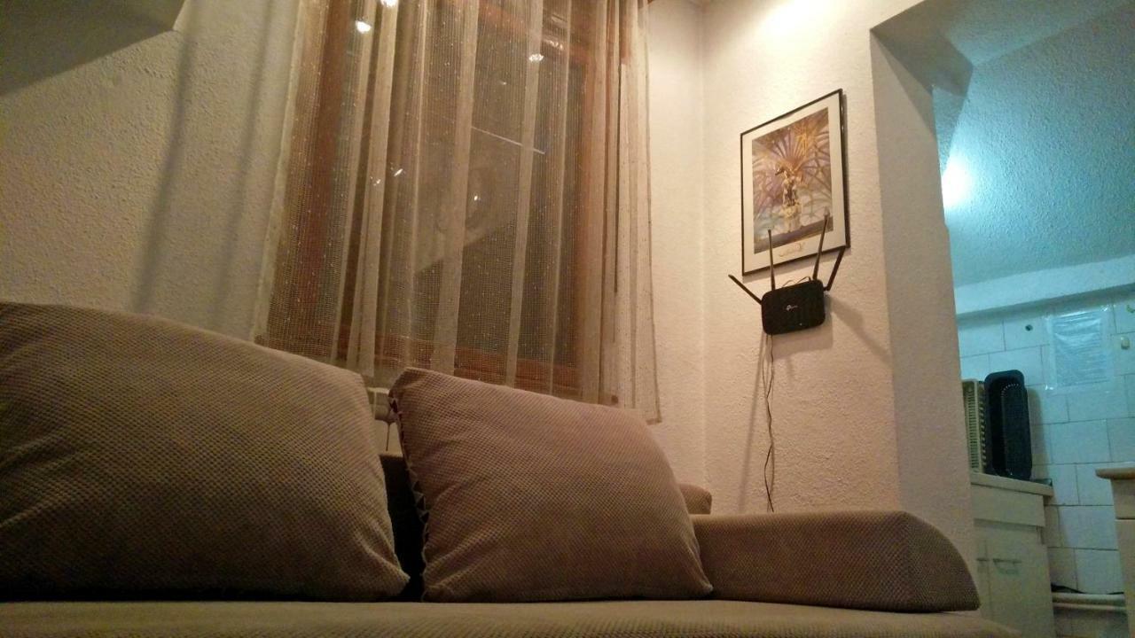 One Bedroom Apartment French Embassy Bucureşti Ngoại thất bức ảnh