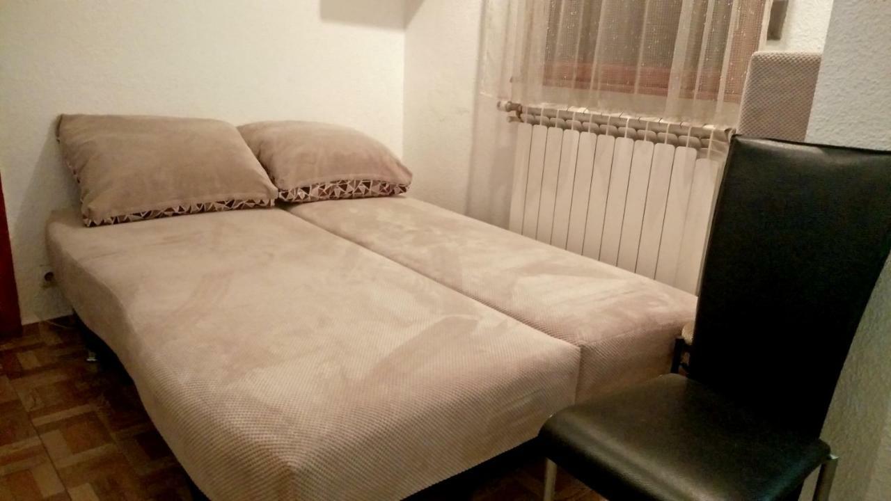 One Bedroom Apartment French Embassy Bucureşti Ngoại thất bức ảnh